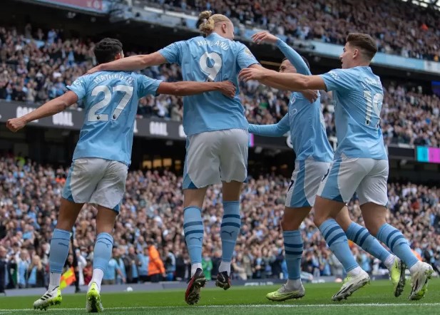 Jogos de futebol hoje, sábado, 25; onde assistir ao vivo e horários